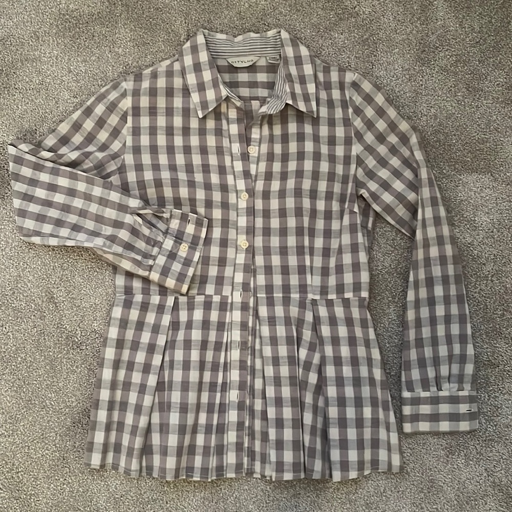 Anthropologie 11.1.Tylho Gingham Peplum Blouse